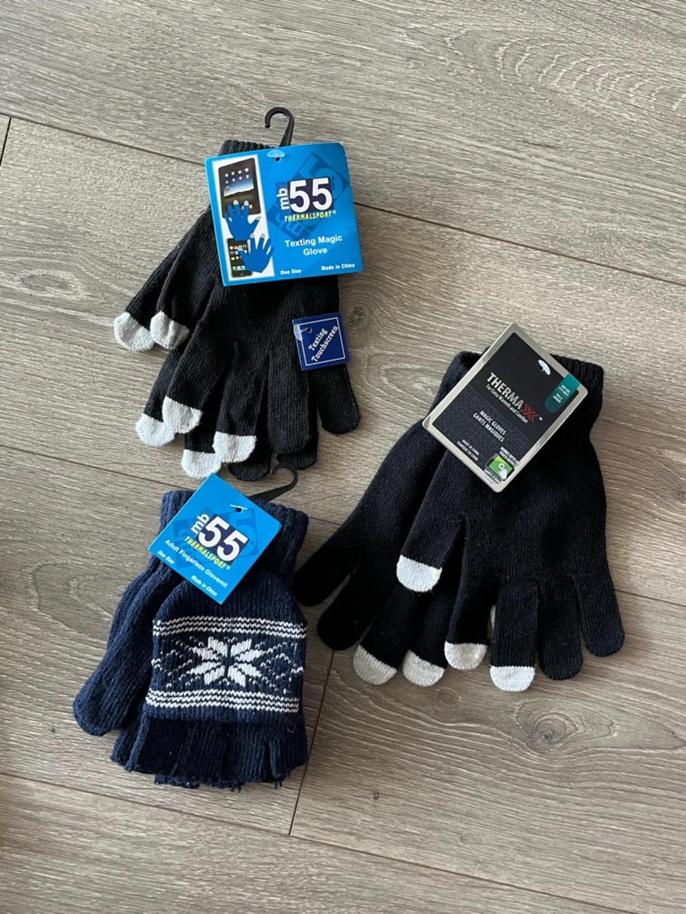 NWT Carter & Joey Magic Beanie, Thermax Magic Gloves, 4 Additional Glove Sets